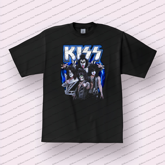 Kiss Distressed Graphic Tee