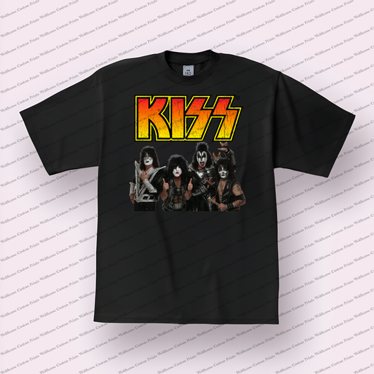 Kiss Distressed Graphic Tee